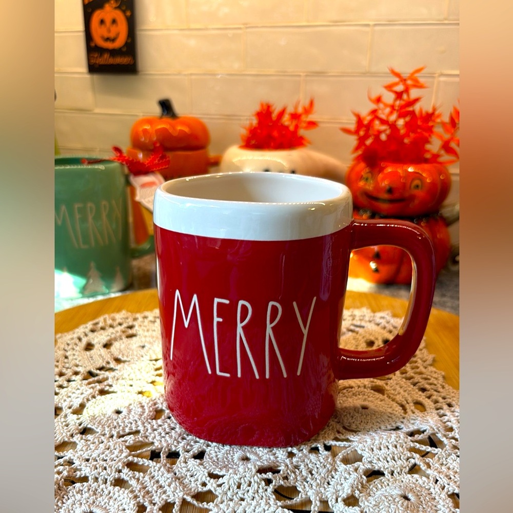 Rae Dunn “MERRY” Mug
